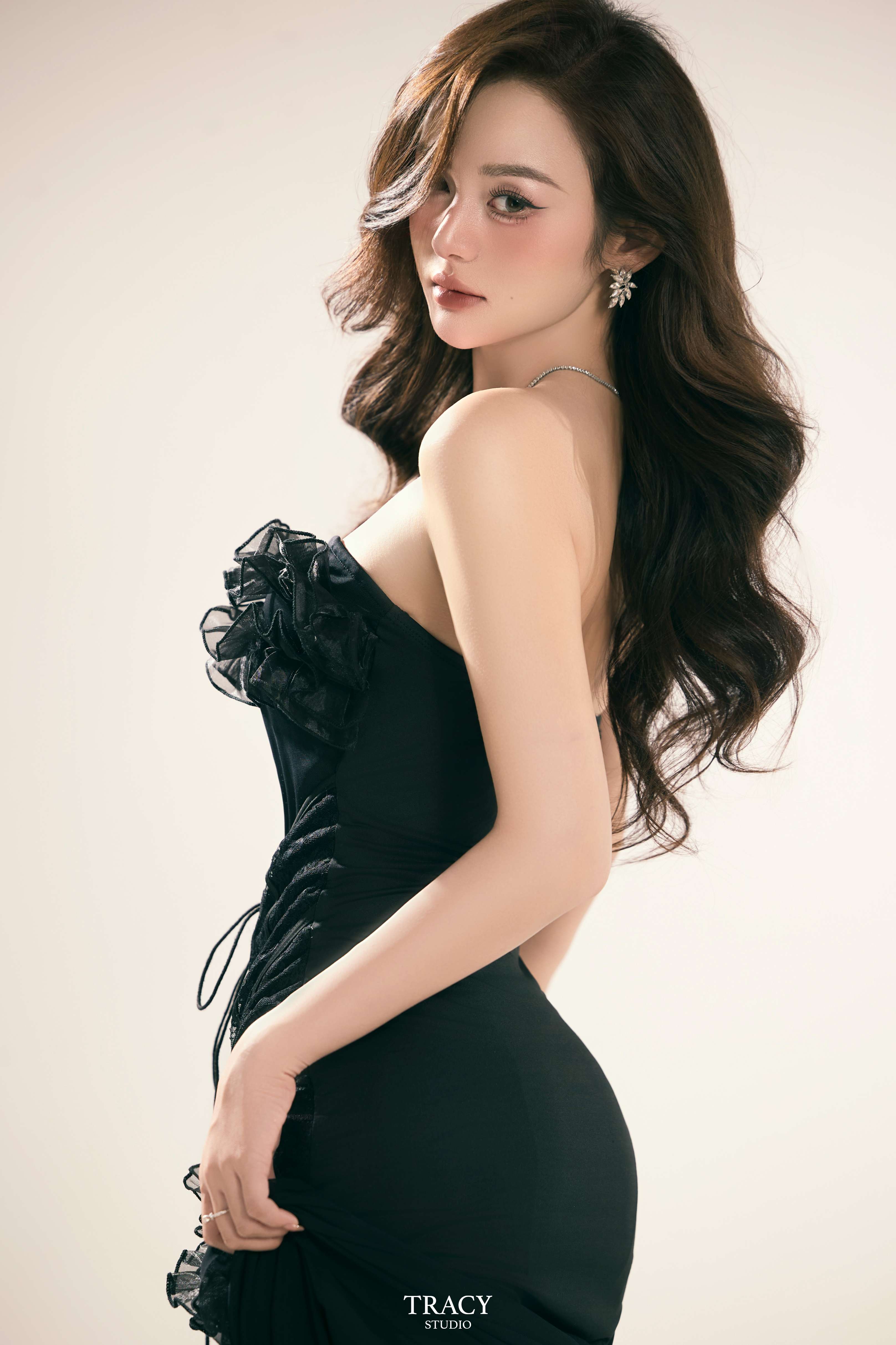 frontend/img/gallery/concept-cool-ngau-slay/tracy-studio-chup-concept-slay-kieu (5).jpg